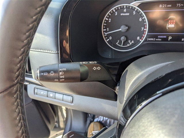 2023 Nissan Pathfinder SV photo 29