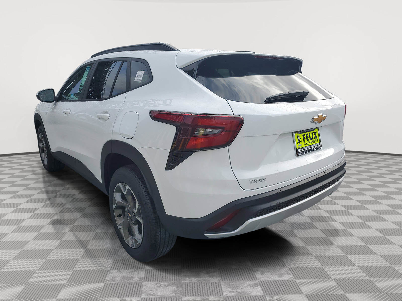 2026 Chevrolet Trax LT photo 3