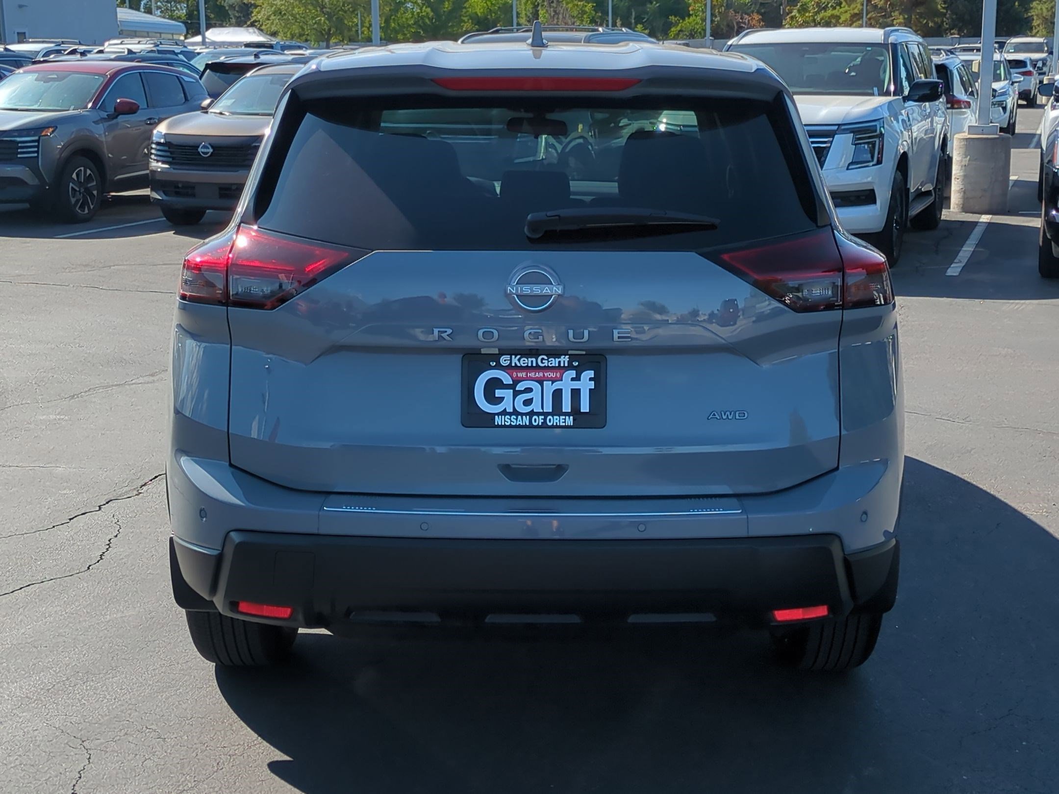 2026 Nissan Rogue SV photo 3