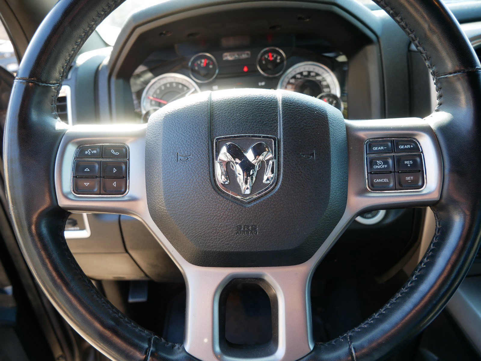 2022 Ram 1500 Classic Warlock photo 24