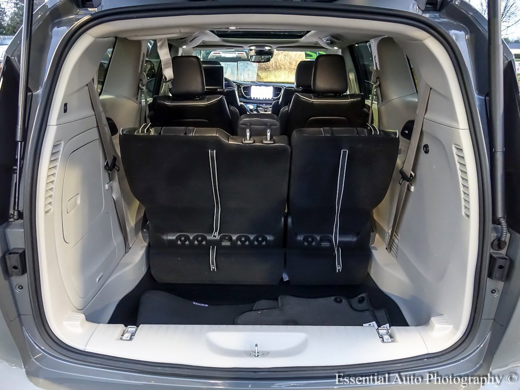 2022 CHRYSLER PACIFICA - Image 32