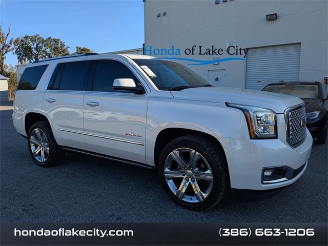 2017 GMC Yukon Denali's photo