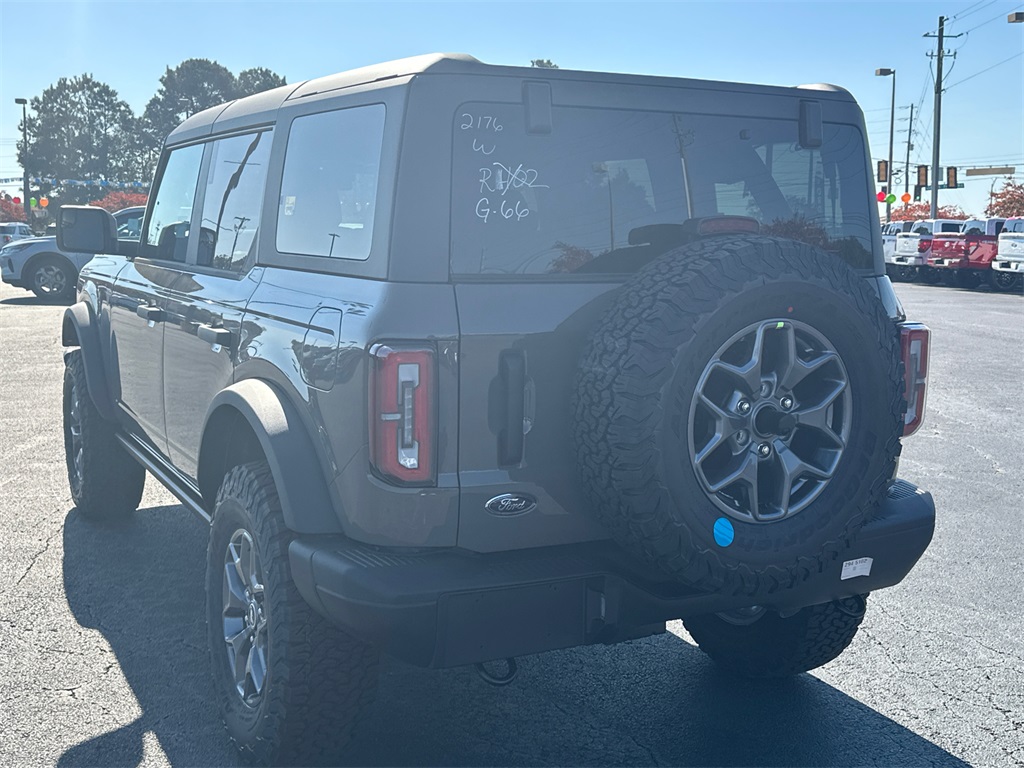 2025 Ford Bronco Badlands photo 3