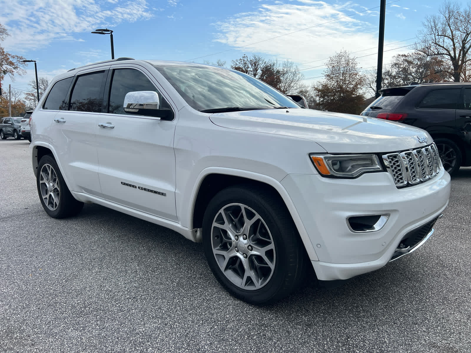2020 Jeep Grand Cherokee Overland photo 3