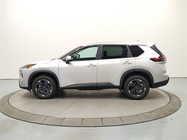 2024 Nissan Rogue SV photo 3