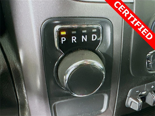 2022 Ram 1500 Classic SLT photo 13
