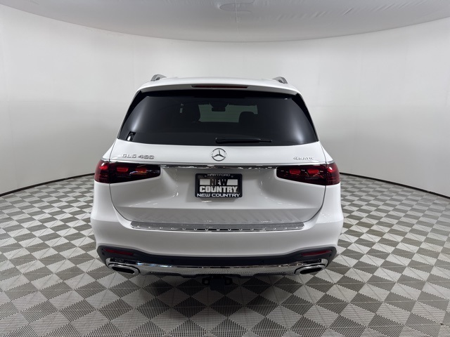 2026 Mercedes Benz GLS 450 4MATIC photo 5