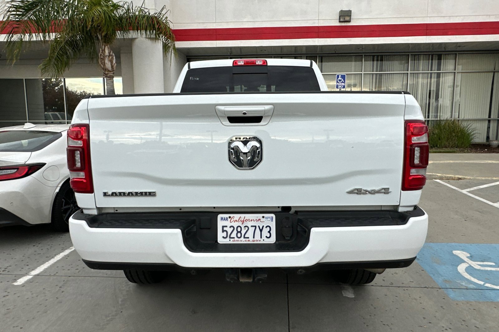 2024 Ram 2500 Laramie photo 4