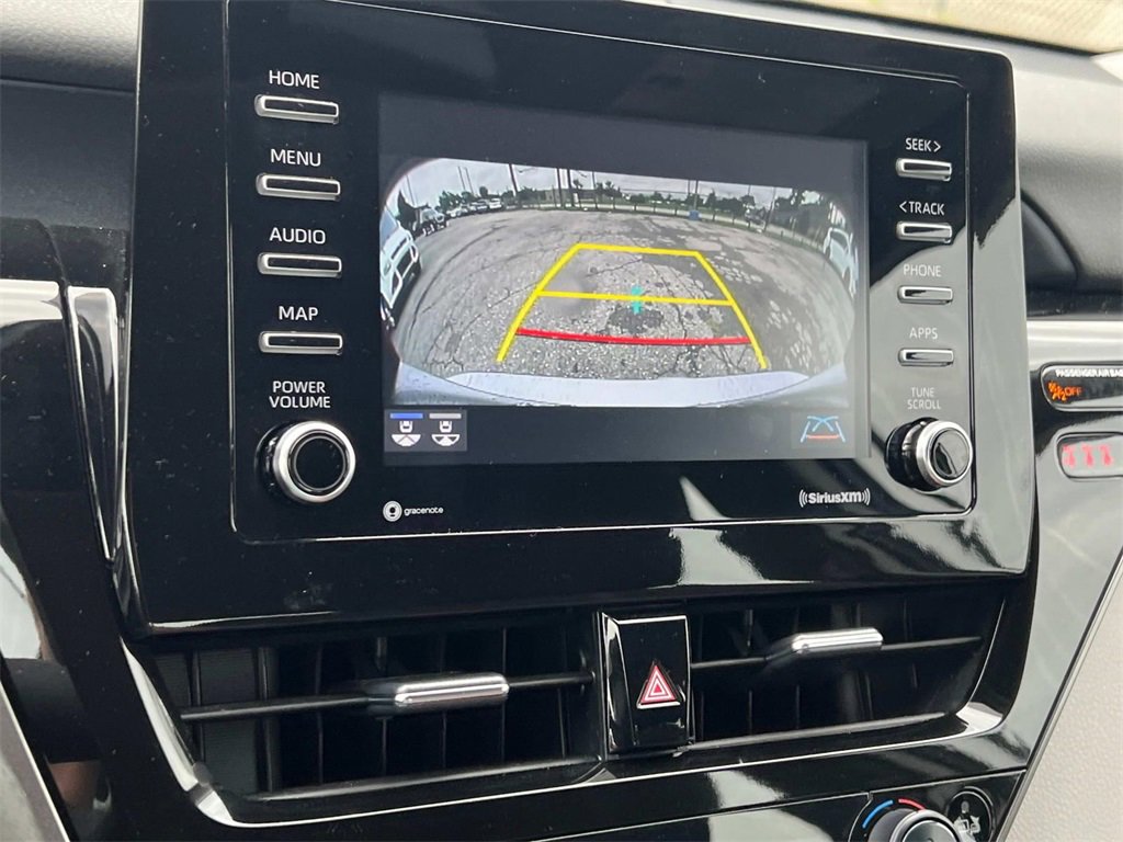 2023 Toyota Camry LE photo 18