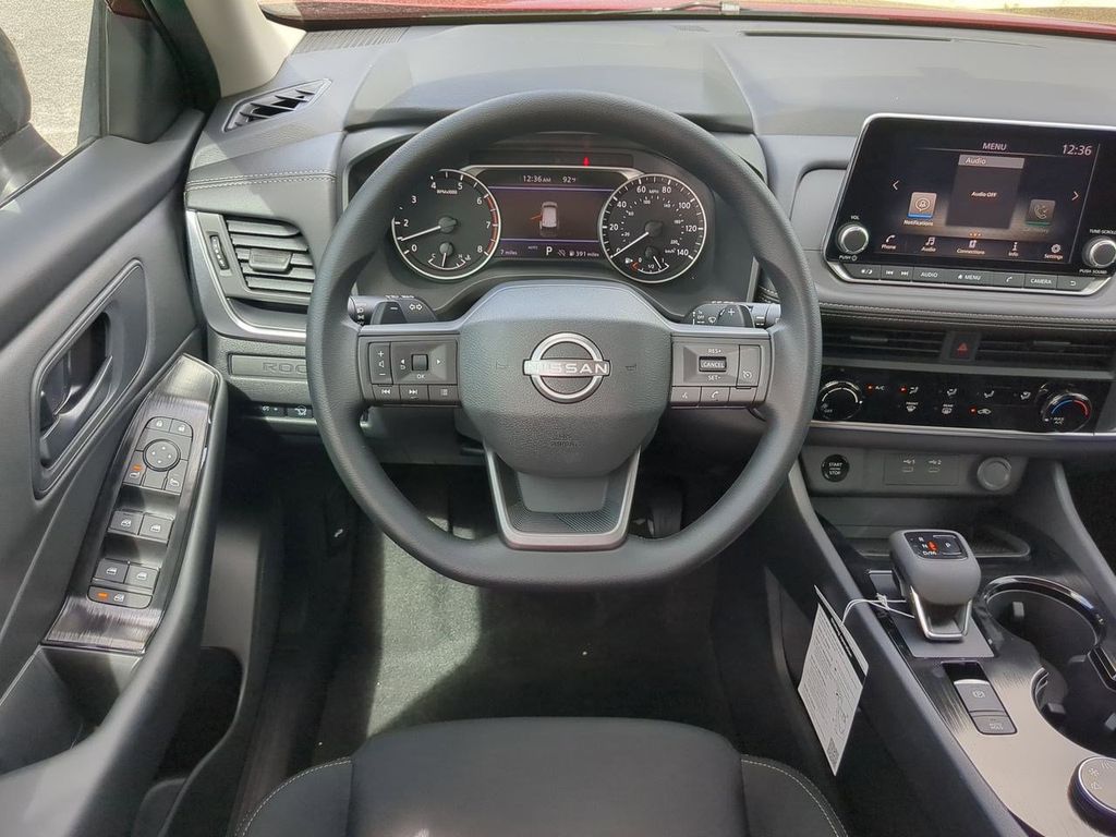 2026 Nissan Rogue S photo 13