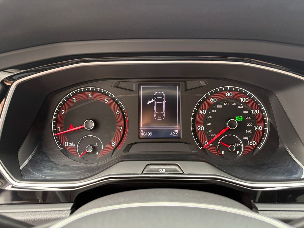 2021 Volkswagen Jetta R-Line photo 18