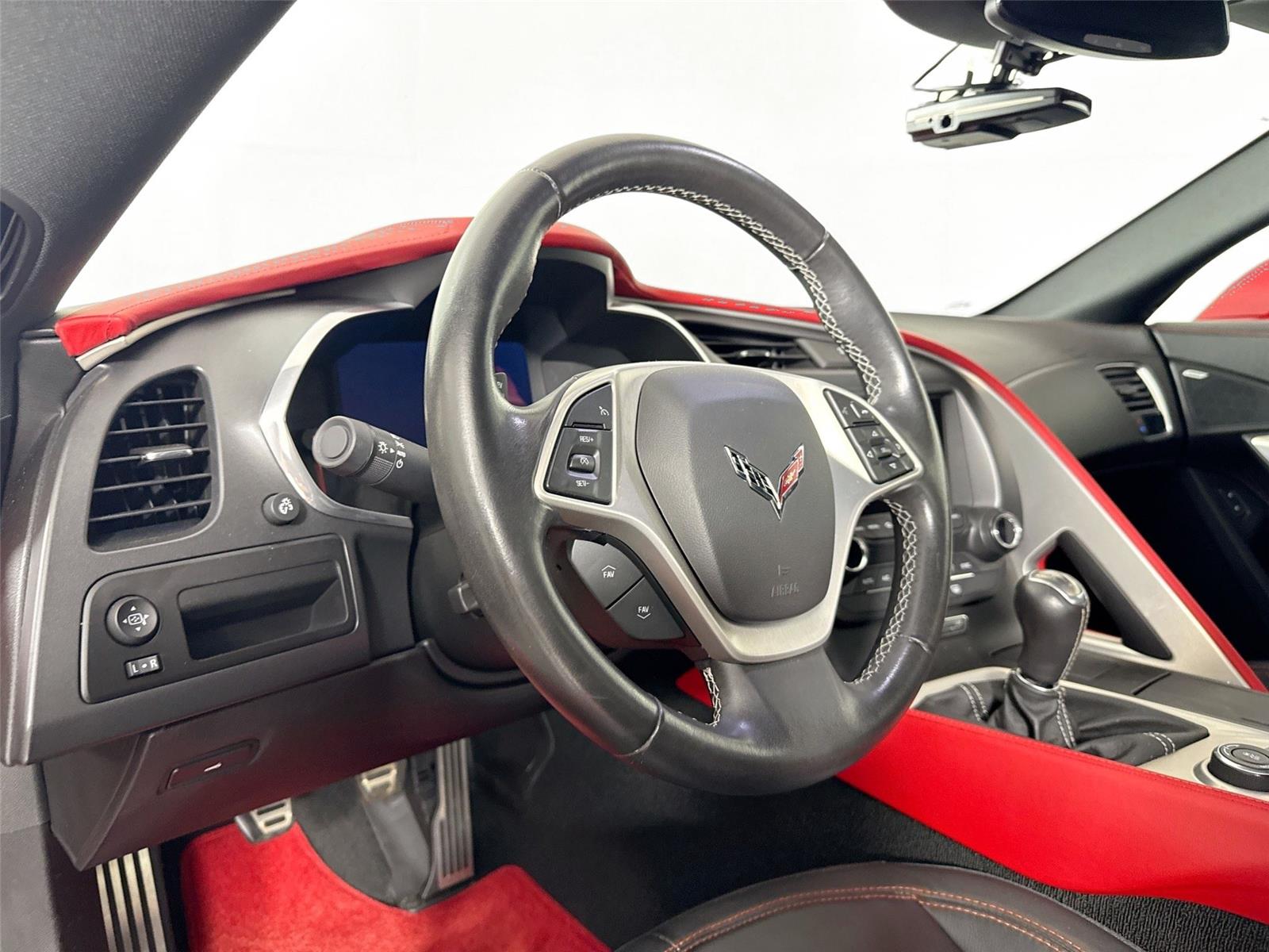 2014 Chevrolet Corvette Stingray Z51 1LT photo 11