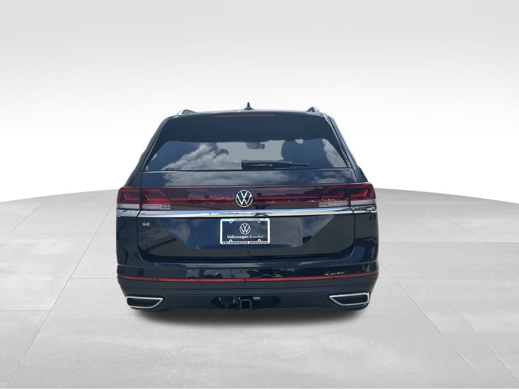 2026 Volkswagen Atlas SE Technology photo 2