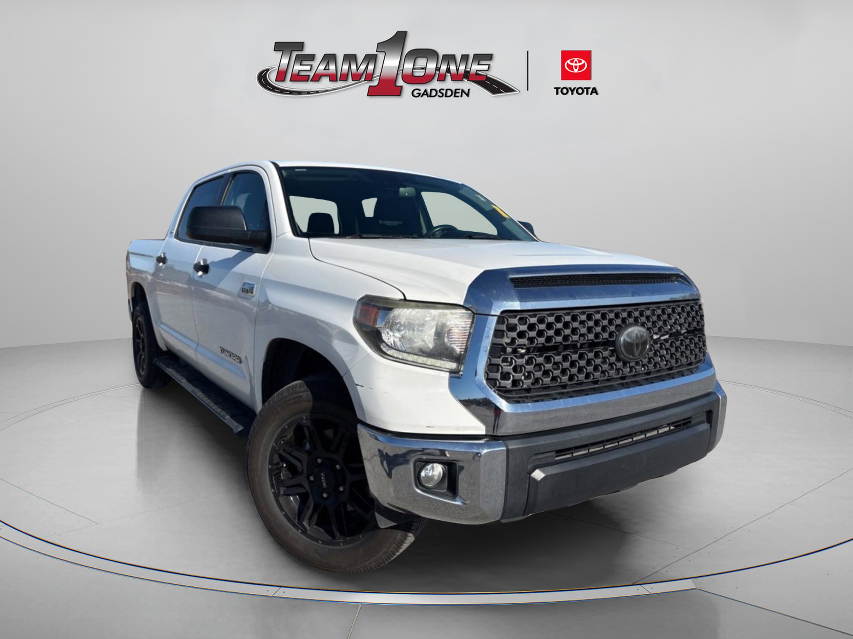 2020 Toyota Tundra SR5's photo