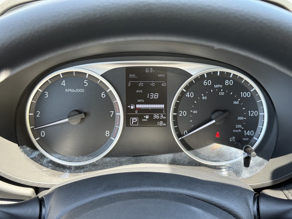 2025 Nissan Versa S photo 33