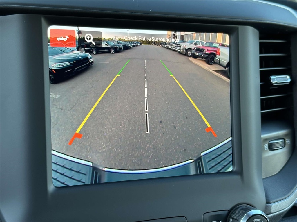 2024 Ram 2500 Tradesman photo 4