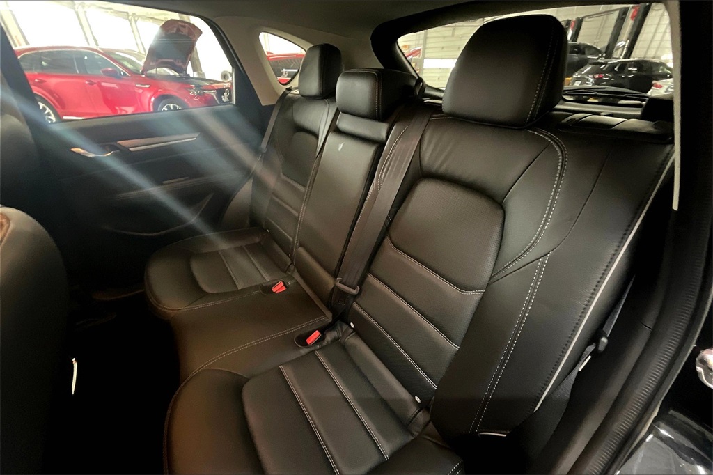 2024 Mazda CX-5 2.5 S Premium photo 25
