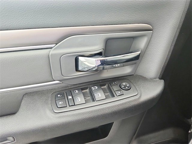 2023 Ram 1500 Classic SLT photo 13