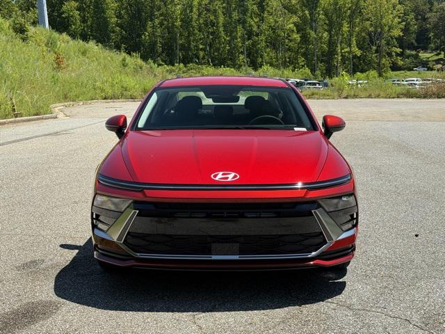 2025 Hyundai Sonata SEL photo 8