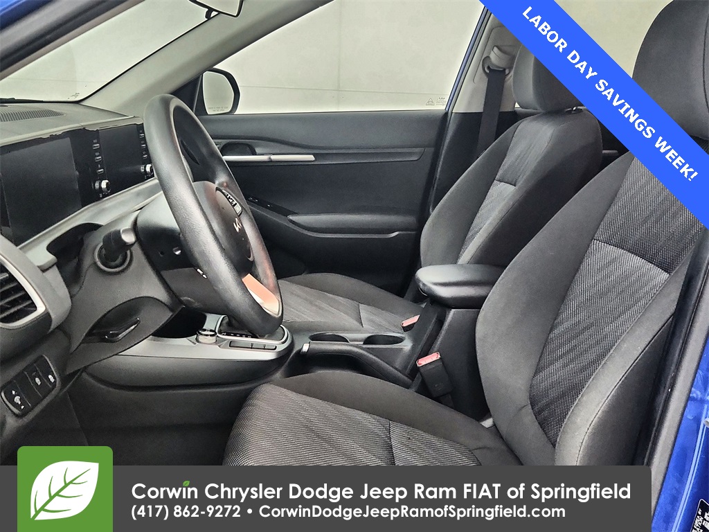 2024 Kia Seltos LX photo 15