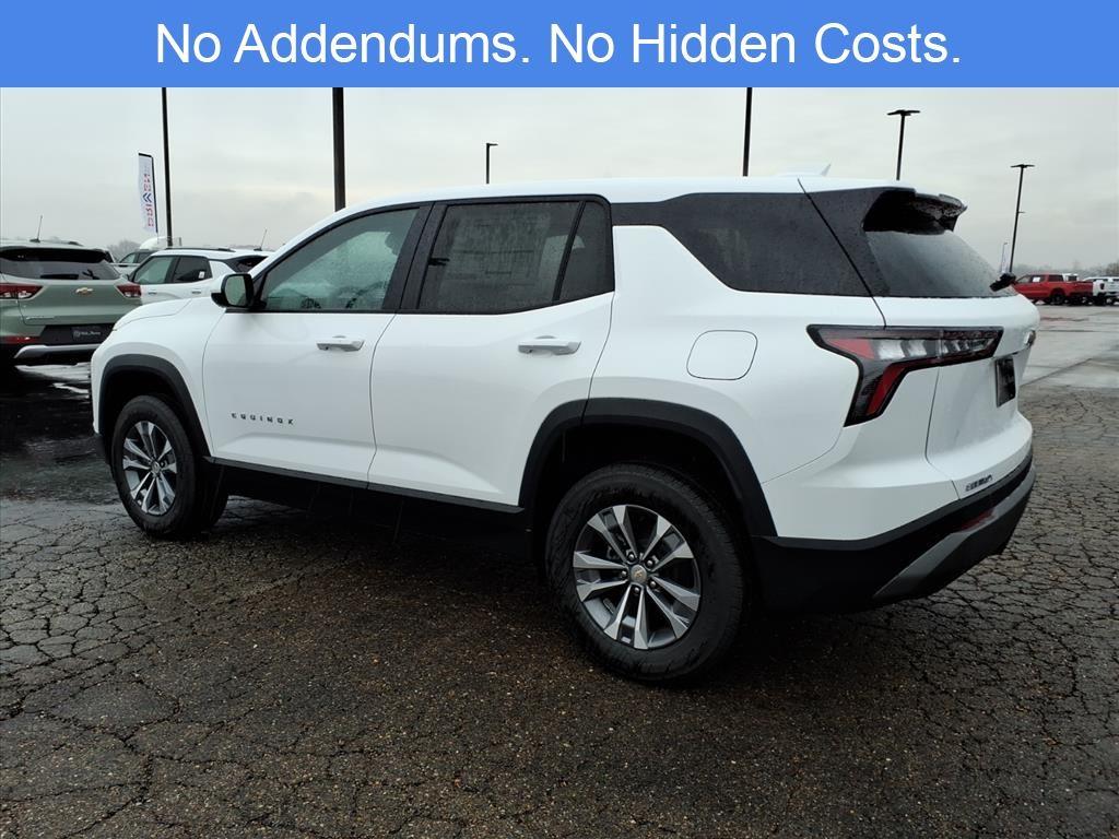 2026 Chevrolet Equinox photo 3