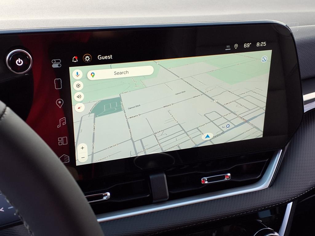 2026 Chevrolet Equinox LT photo 10