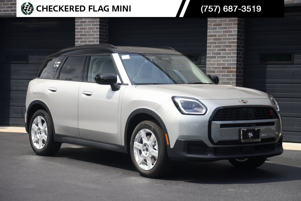 2025 MINI Countryman S's photo