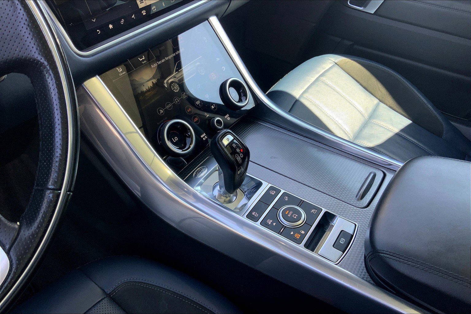 2021 Land Rover Range Rover Sport HSE Dynamic photo 16