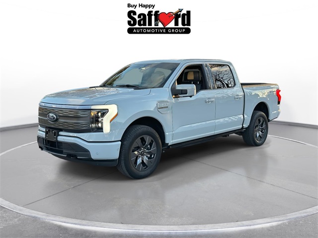 2023 Ford F-150 Lightning Lariat's photo