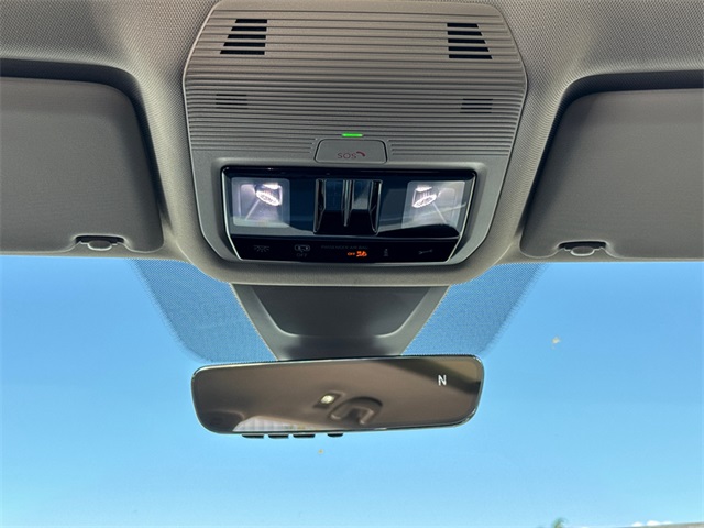 2026 Volkswagen Atlas SE Technology photo 23