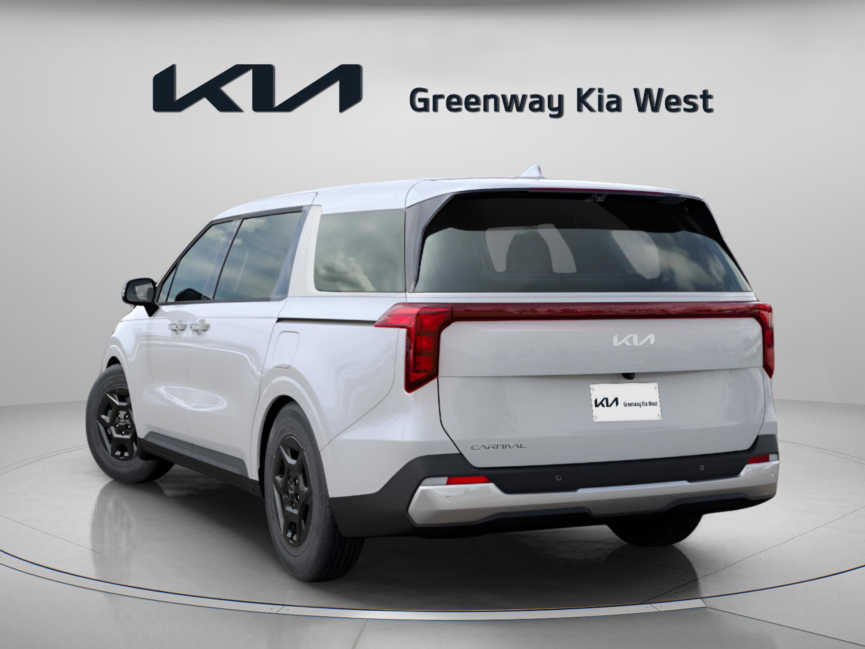 2025 Kia Carnival LXS photo 4
