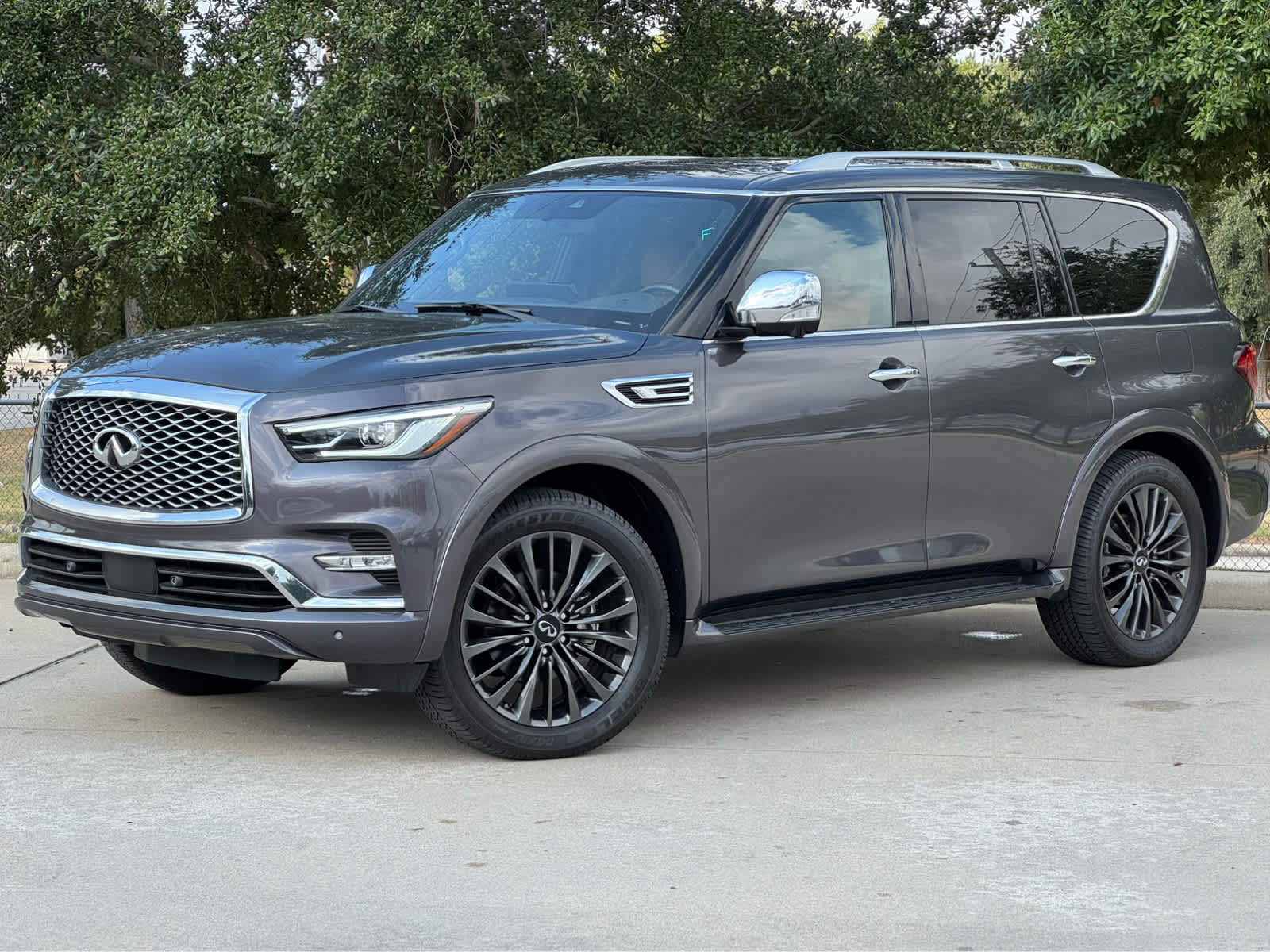 2024 INFINITI QX80 Sensory 4WD