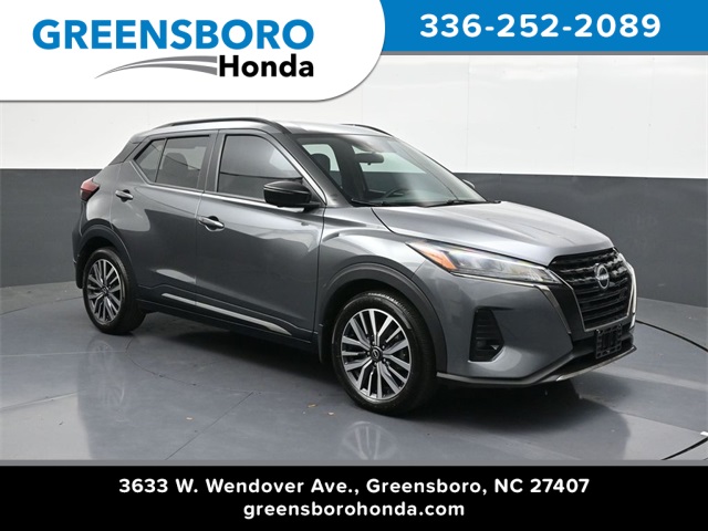 2023 Nissan Kicks SR