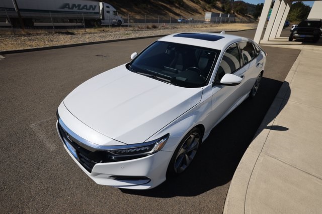 2020 Honda Accord Touring 2.0T photo 14