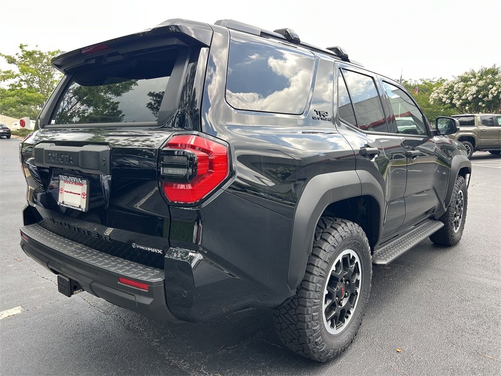 2025 Toyota 4Runner photo 3