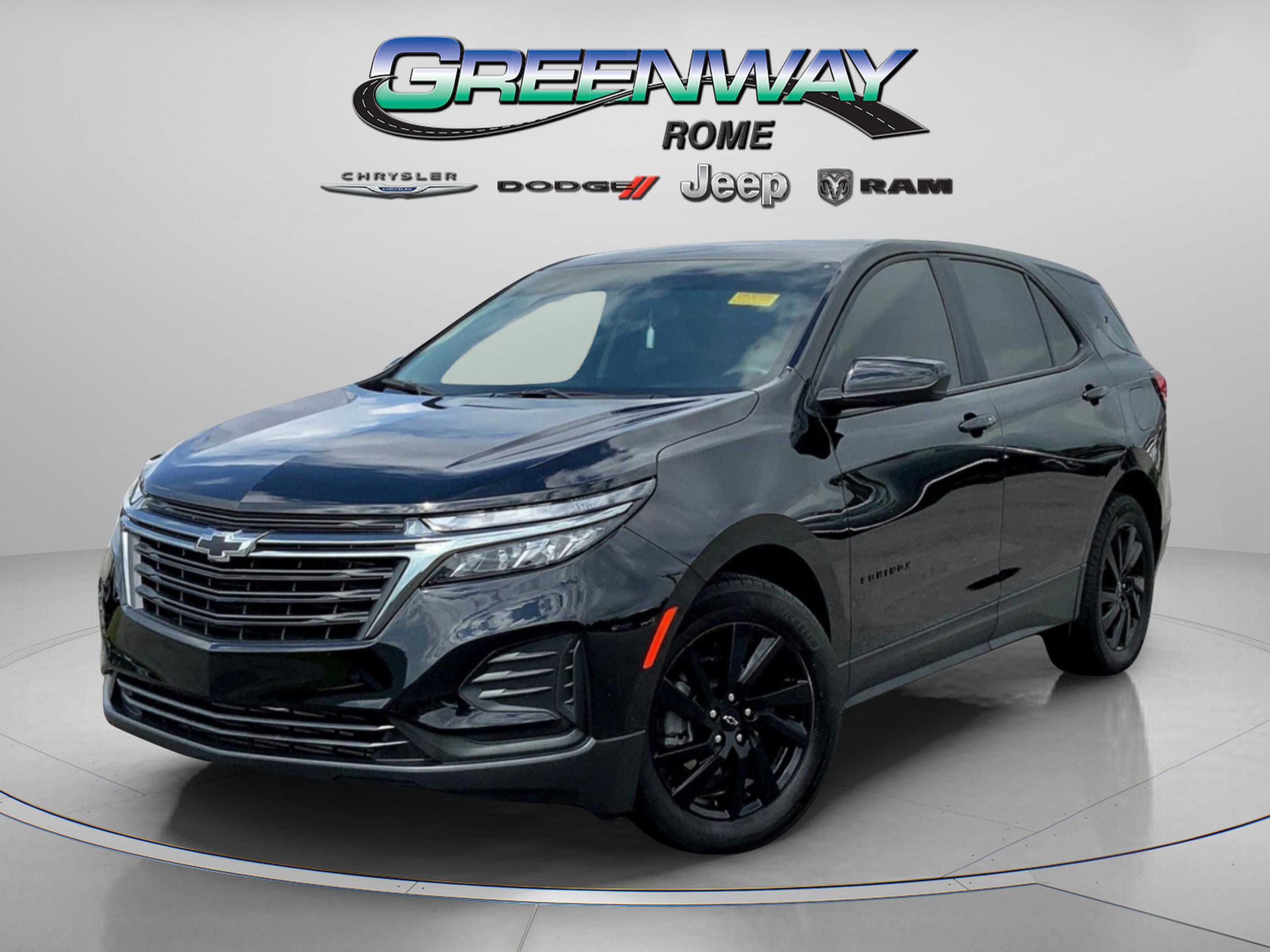 2024 Chevrolet Equinox LS photo 2