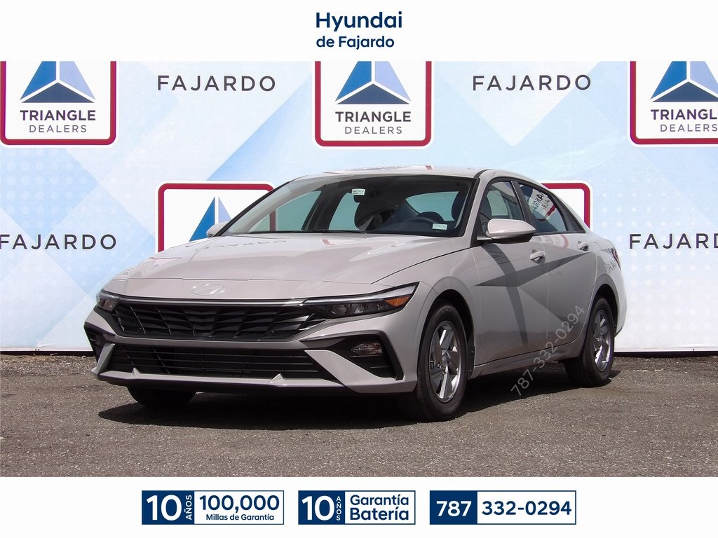 2025 Hyundai Elantra SE