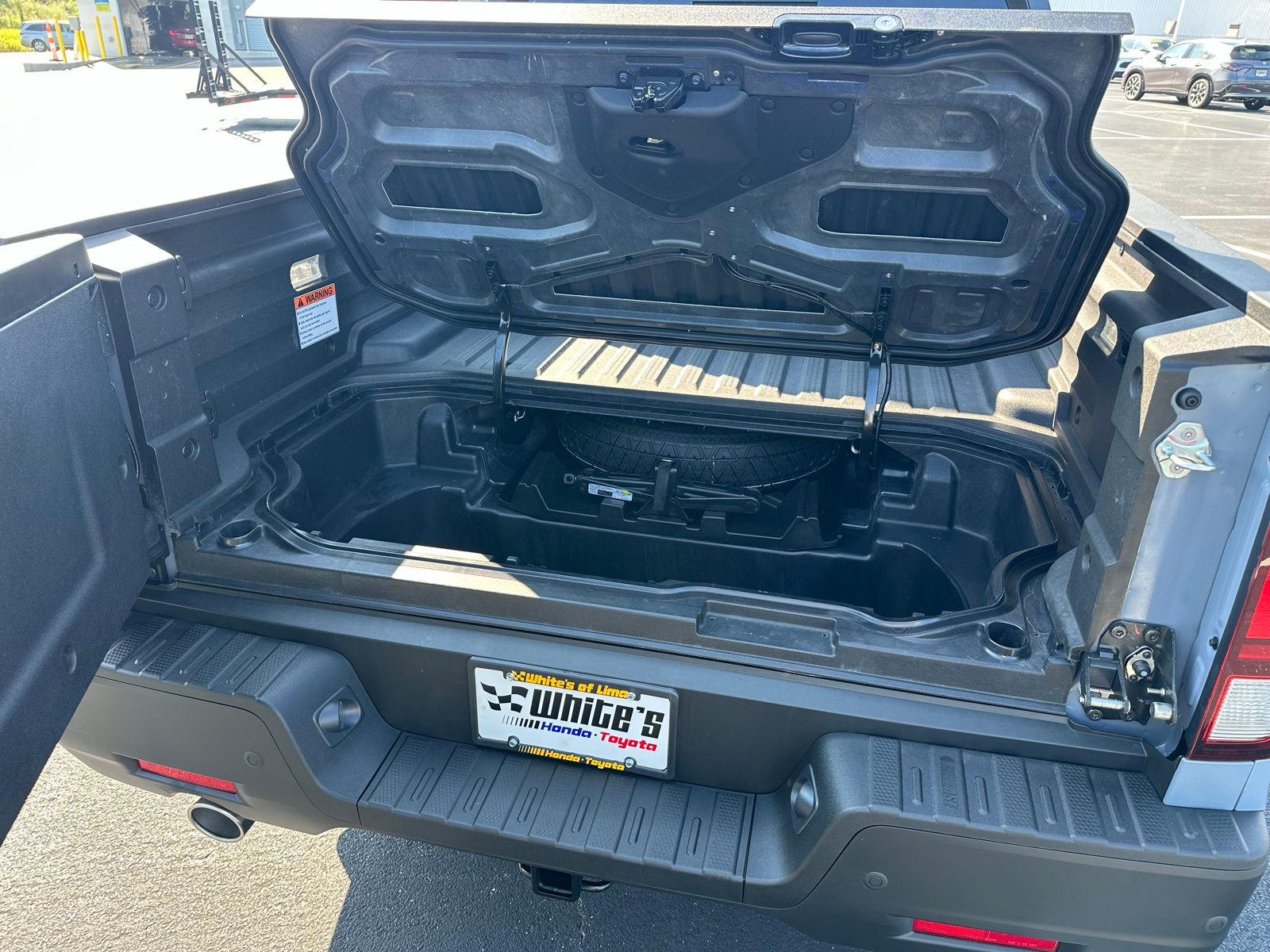 2025 Honda Ridgeline Black Edition photo 21