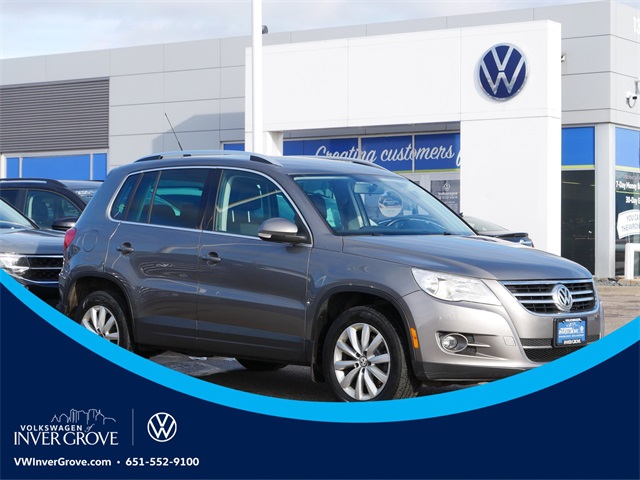 2011 Volkswagen Tiguan SE's photo