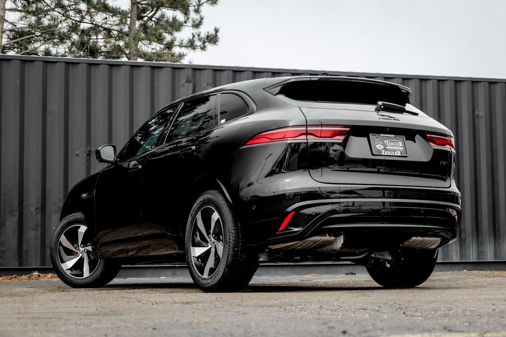 2026 Jaguar F-PACE P250 R-Dynamic S photo 2