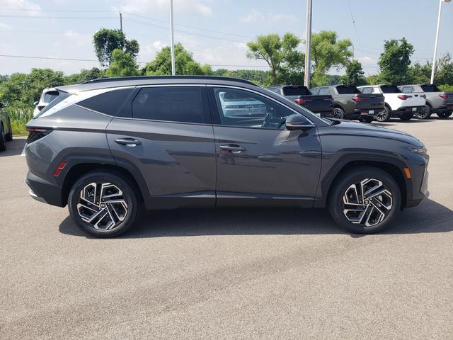 2025 Hyundai Tucson Limited photo 4