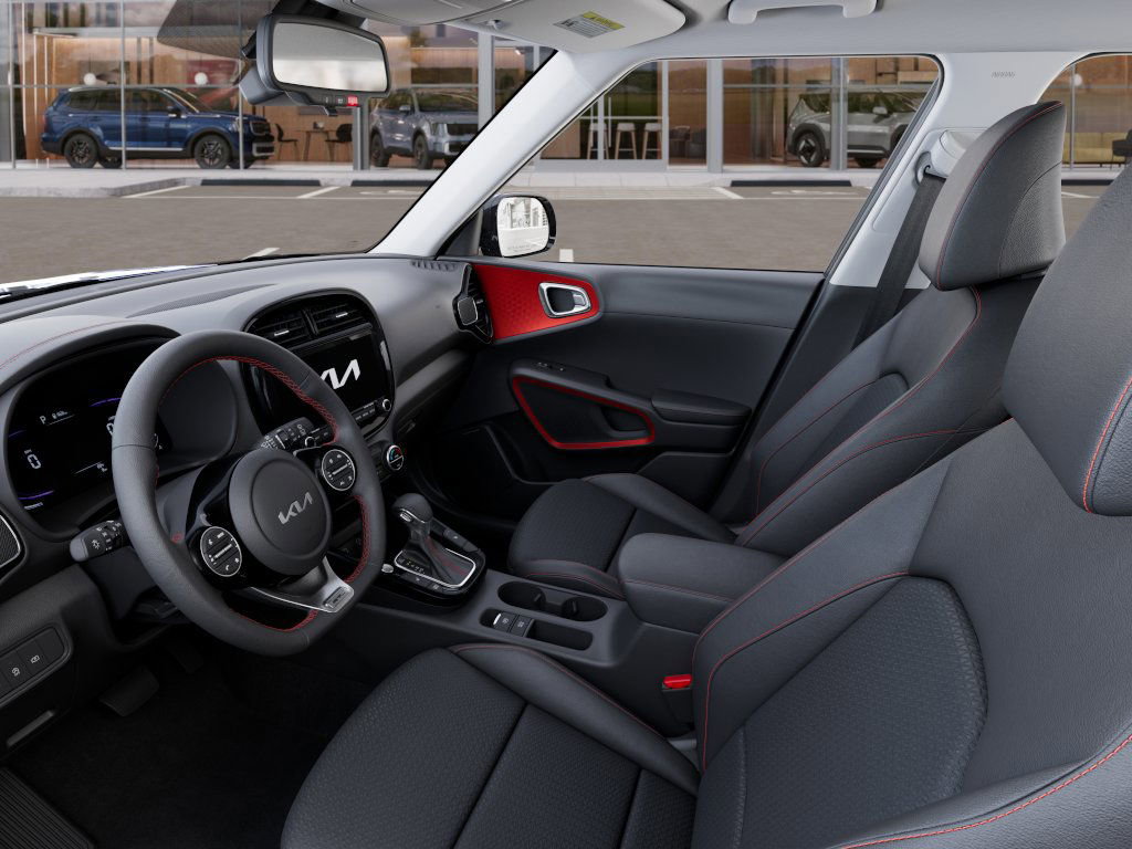 2025 Kia Soul GT-Line photo 13