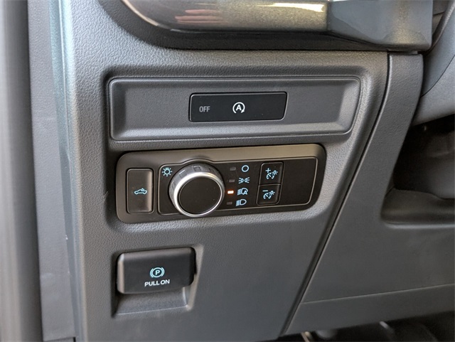 2025 Ford F-150 STX photo 10