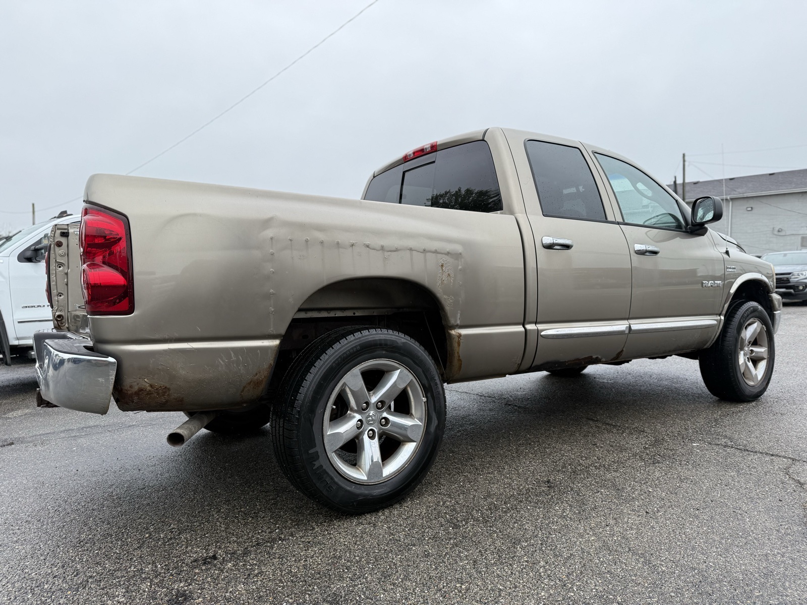 2008 Dodge Ram SLT photo 5