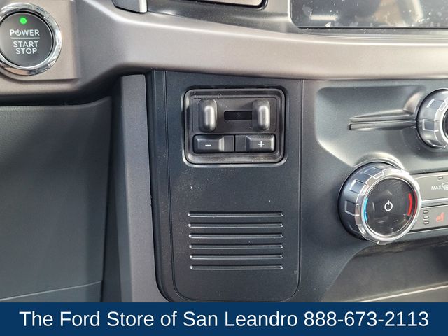 2025 Ford F-150 Lightning XLT photo 24