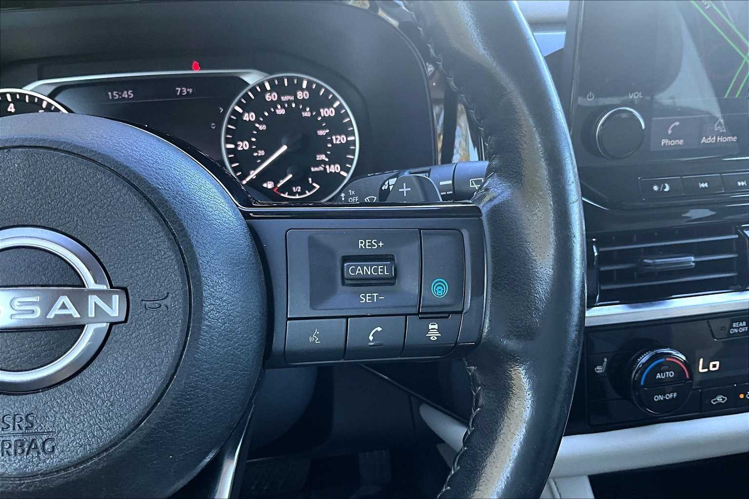 2023 Nissan Pathfinder SL photo 23