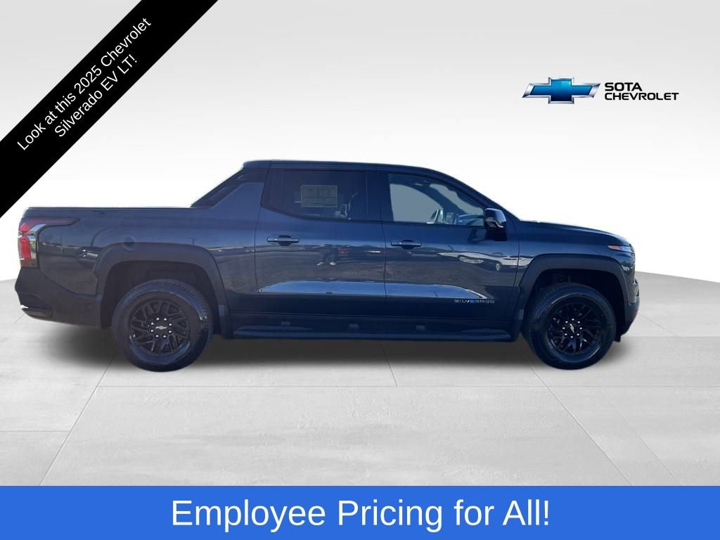 2025 Chevrolet Silverado EV LT photo 6