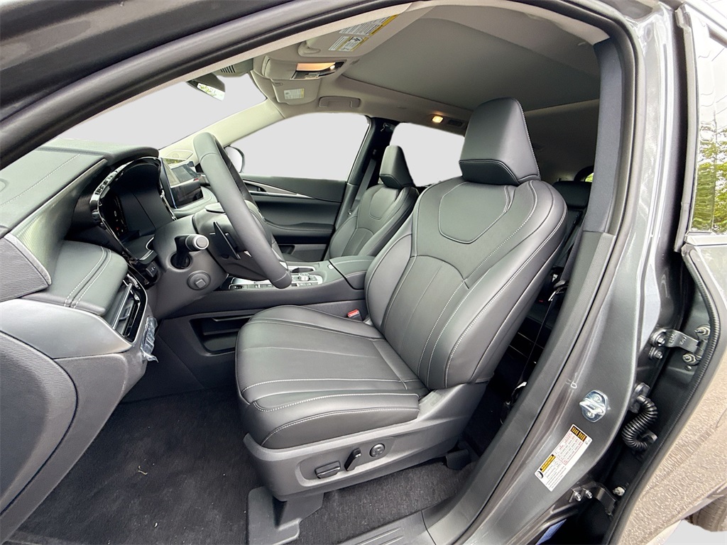 2026 Infiniti QX60 Luxe photo 22