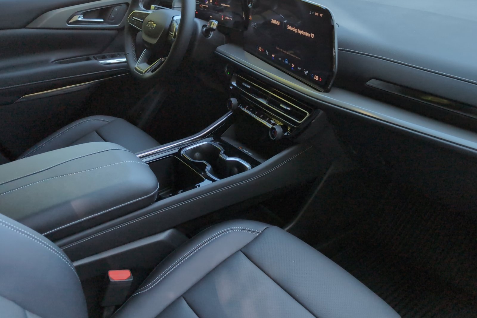 2026 Chevrolet Traverse photo 17