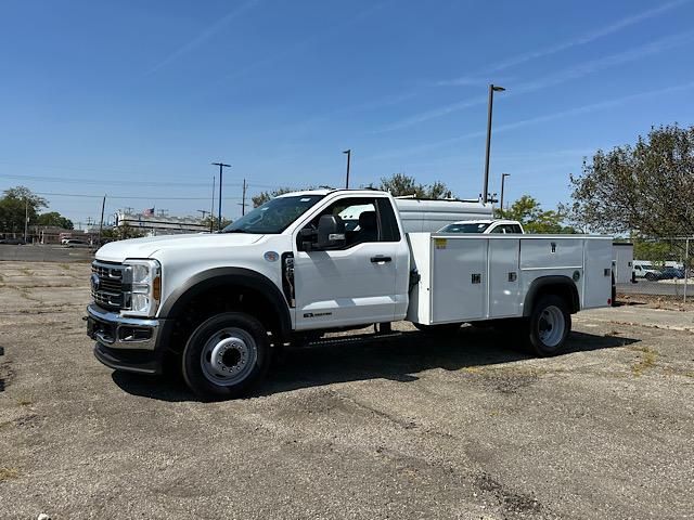 2024 Ford F-450 XL photo 3